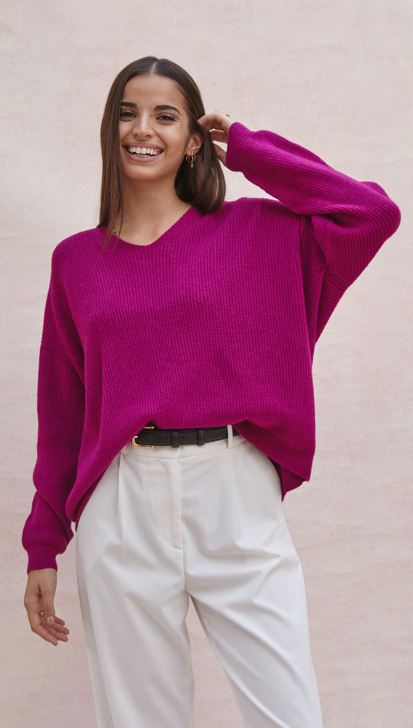 MARLIE V-NECK SWEATER - FUCHSIA