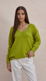 IVY SWEATER - DARK LIME