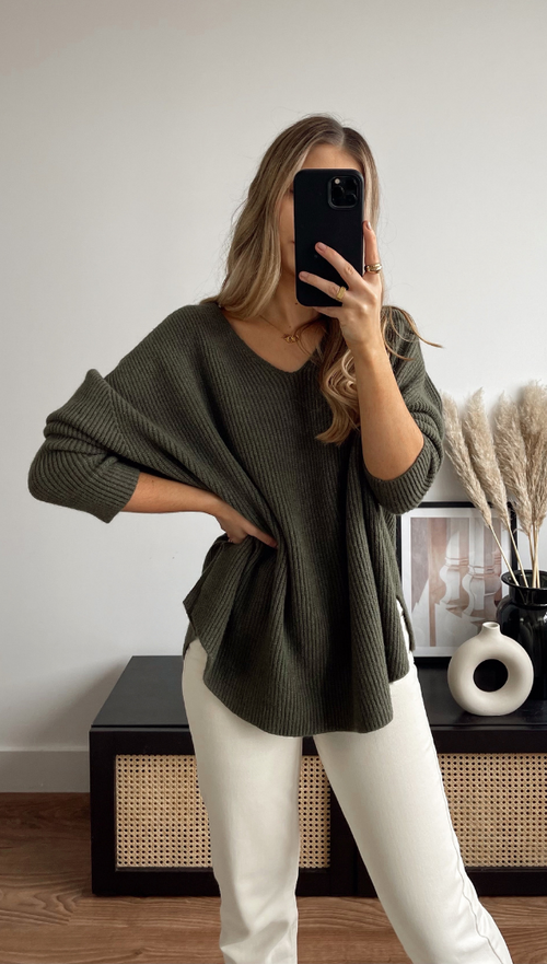 8.00PM SWEATER - ARMY