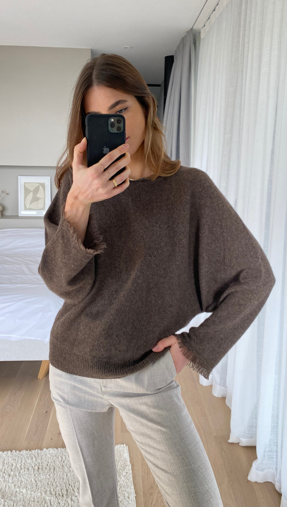 CHARLI CHERISH CASHMERE SWEATER BARK Charli London