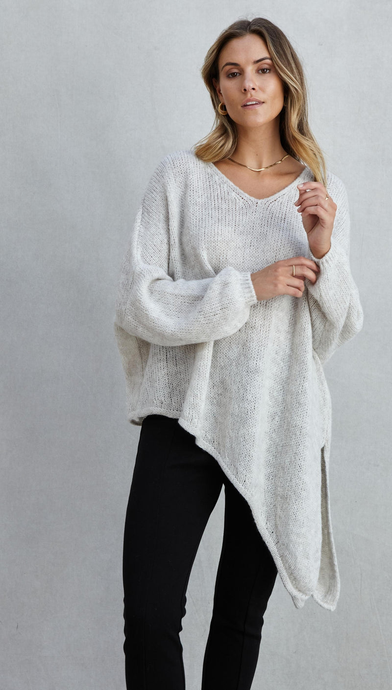 ORLA SWEATER - LIGHT GREY