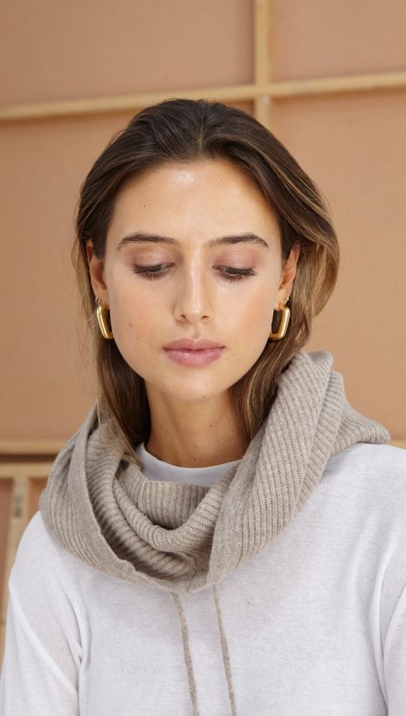 FREJA HOOD - OAT