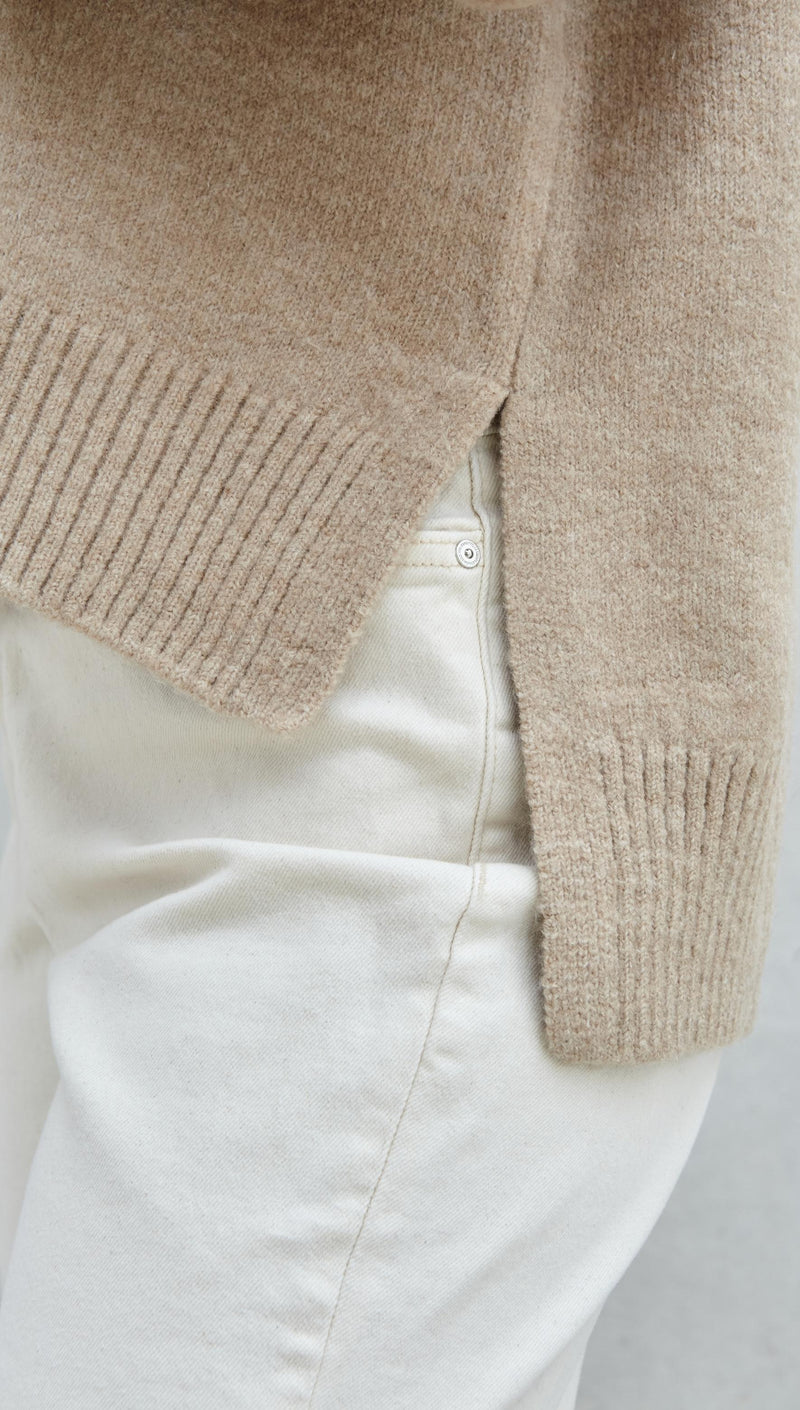 ASHLEY SWEATER - BEIGE