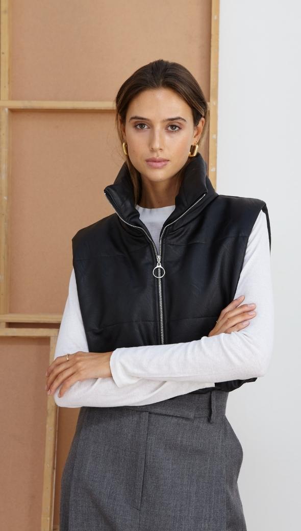DANICA CROPPED GILET - BLACK