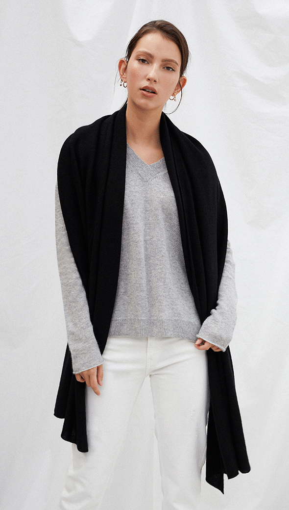 CASHMERE TRAVEL WRAP - BLACK