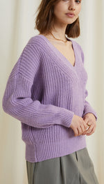 PETRA V-NECK SWEATER - LILAC