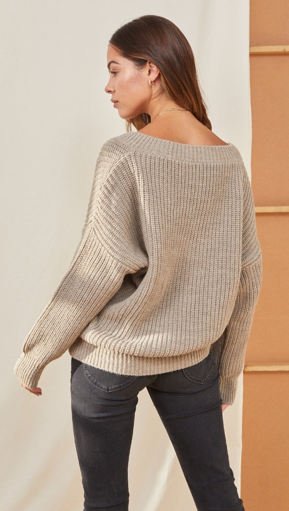 PETRA V-NECK SWEATER - TAUPE